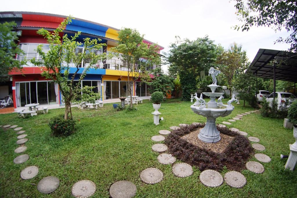 Lakeland Homestay Чиангмай Екстериор снимка